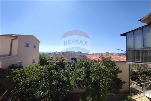 Casa Tribunj, 120,36m2