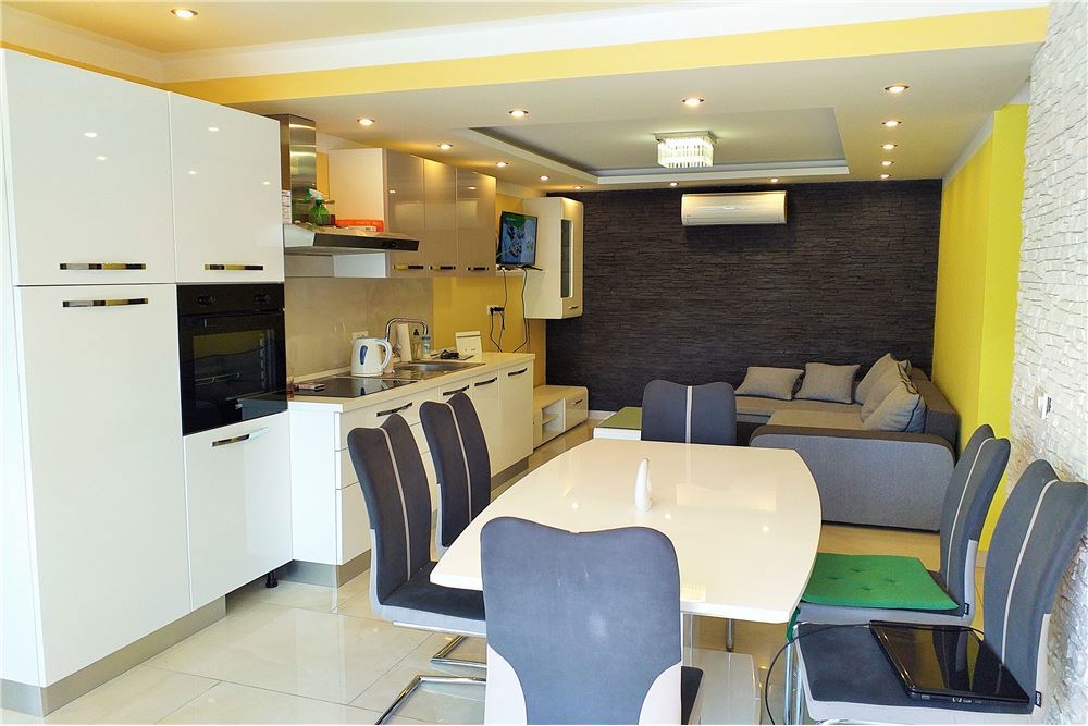 Casa Vodice, 393m2