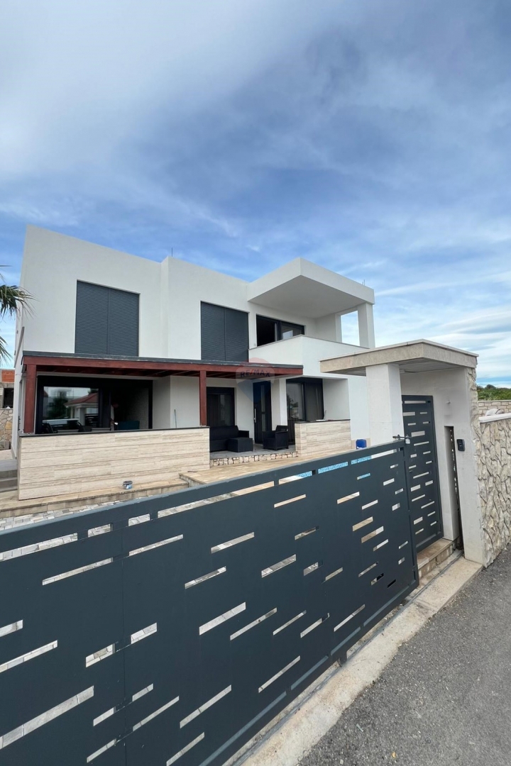 Casa Vodice, 393m2