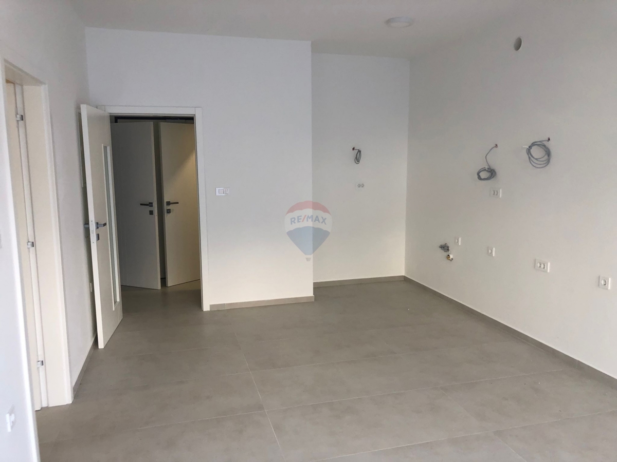 Appartamento Brodarica, Šibenik - Okolica, 93,56m2