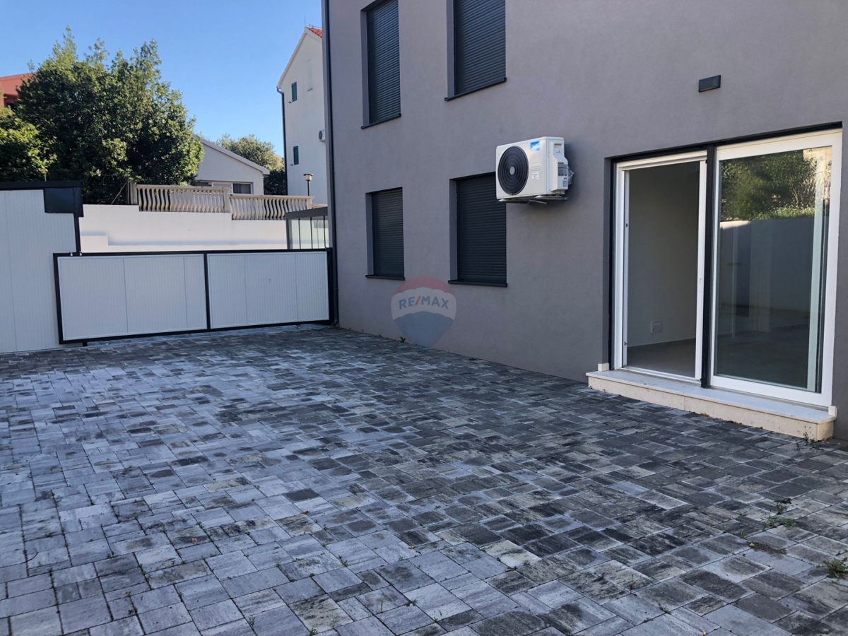 Appartamento Brodarica, Šibenik - Okolica, 93,56m2