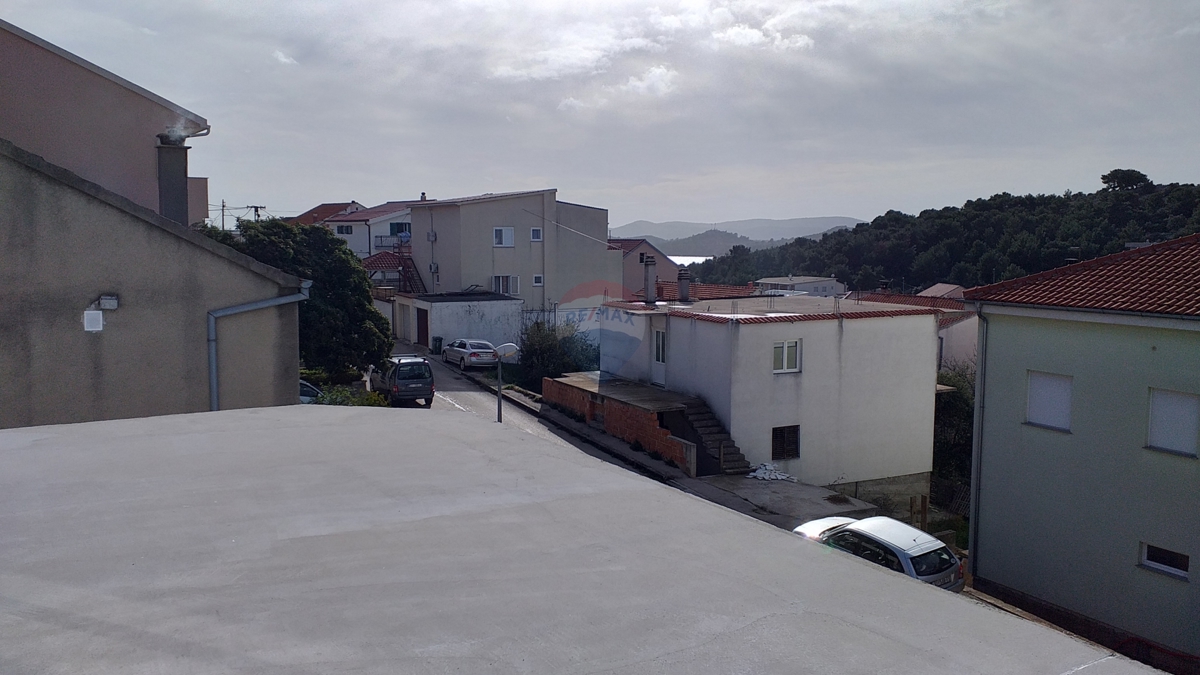 Appartamento Njivice, Šibenik, 198m2