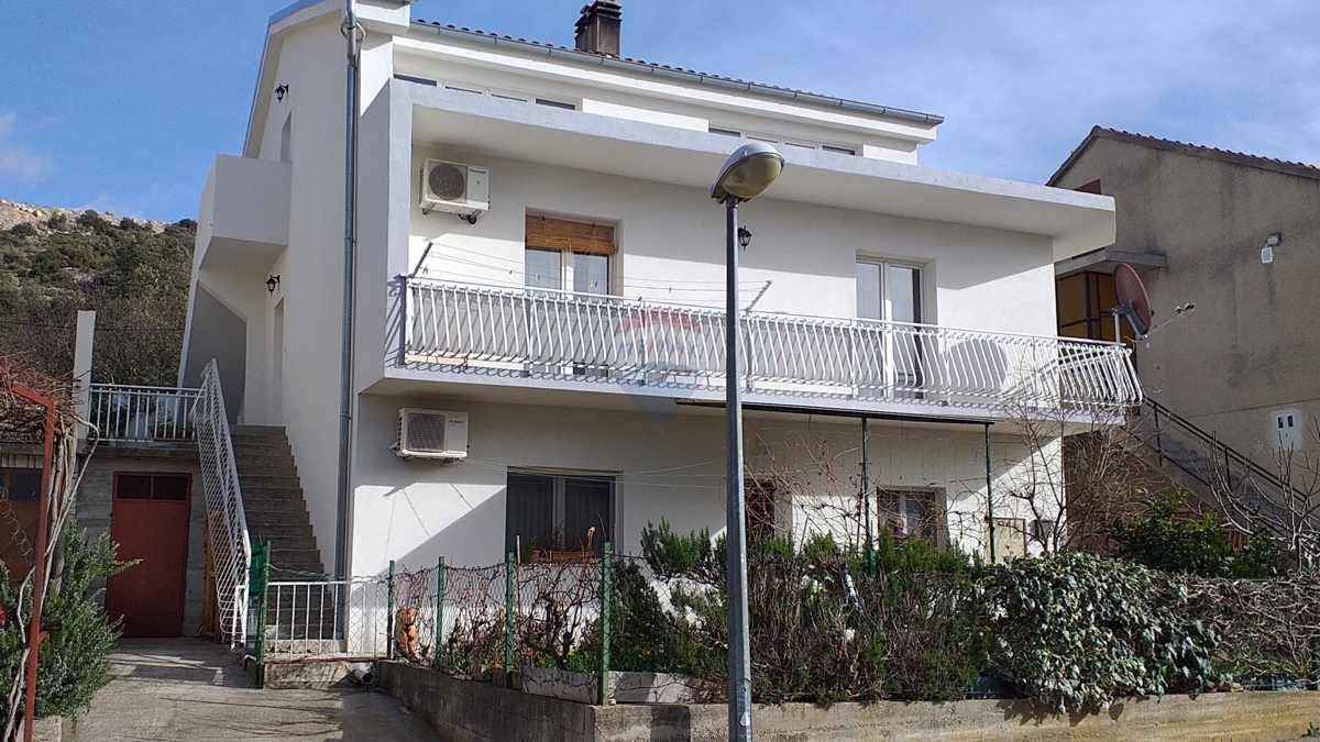 Appartamento Njivice, Šibenik, 198m2