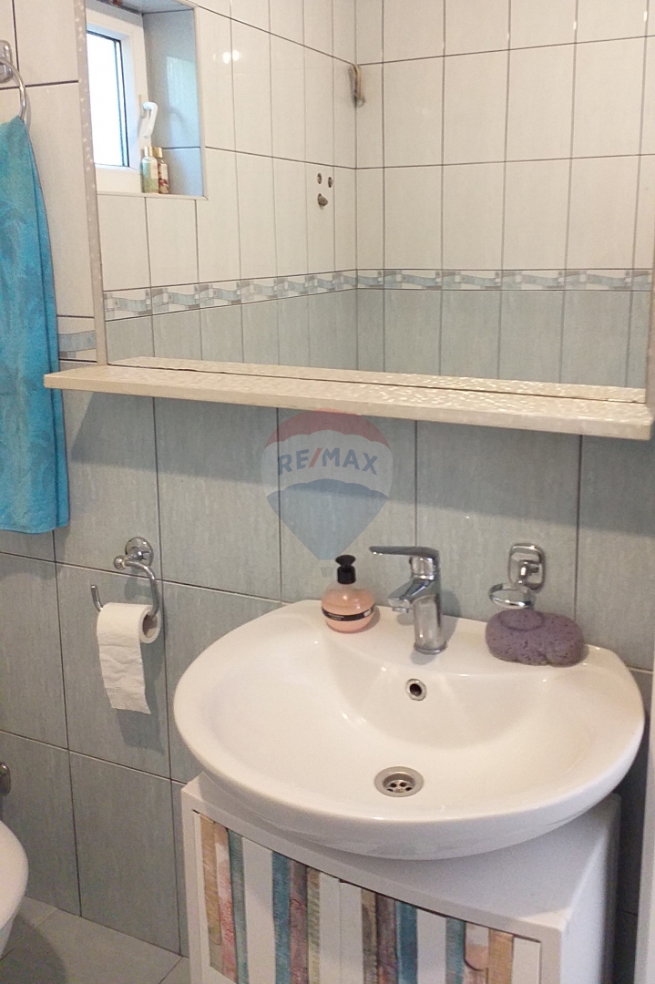 Appartamento Njivice, Šibenik, 198m2