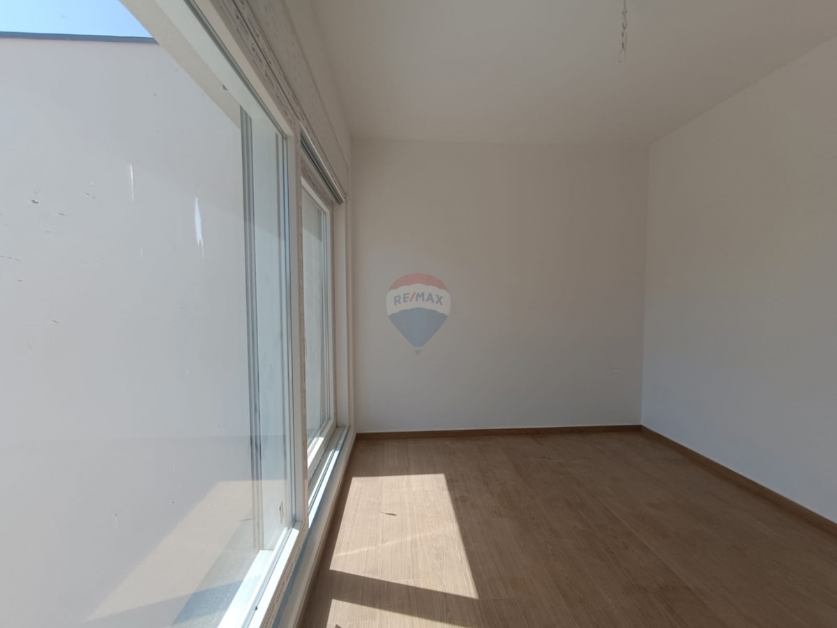 Casa Pirovac, 102,22m2