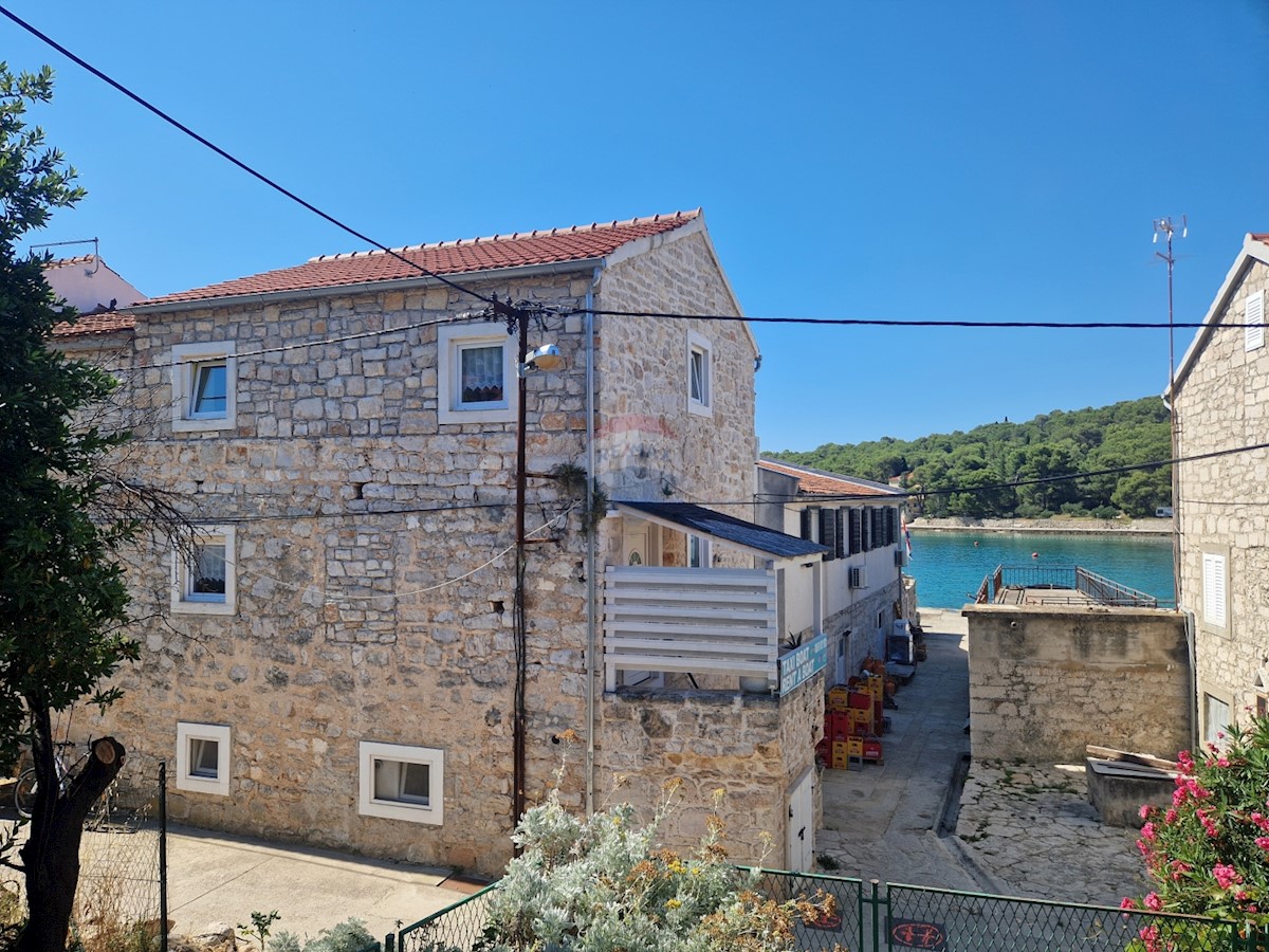 Casa Prvić Luka, Vodice, 120m2