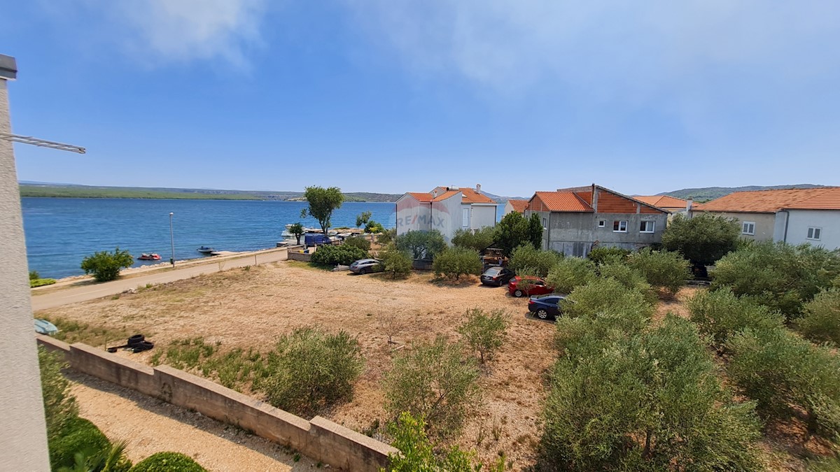 Casa Raslina, Šibenik - Okolica, 165m2