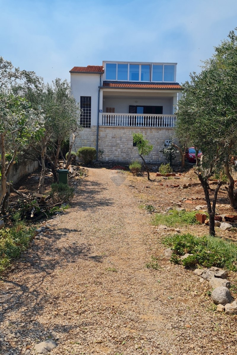 Casa Raslina, Šibenik - Okolica, 165m2