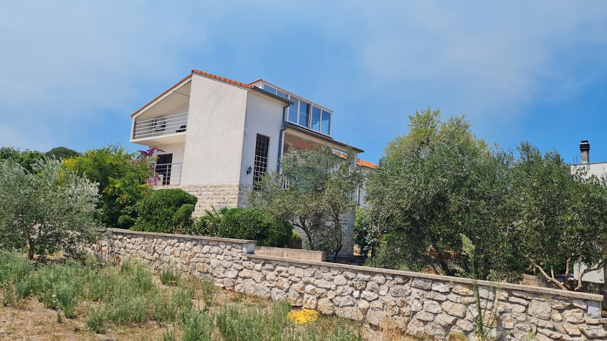 Casa Raslina, Šibenik - Okolica, 165m2