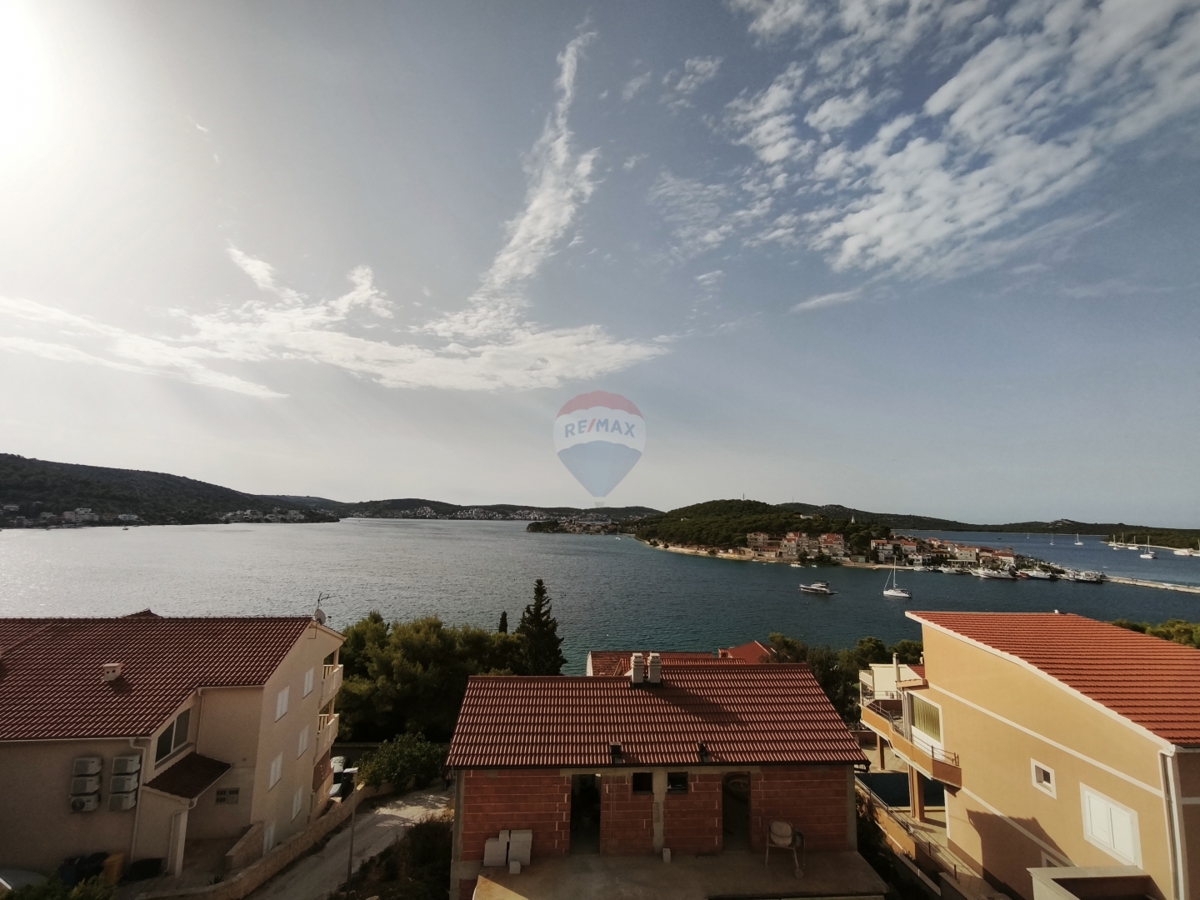 Attico duplex di lusso con splendida vista, Rogoznica