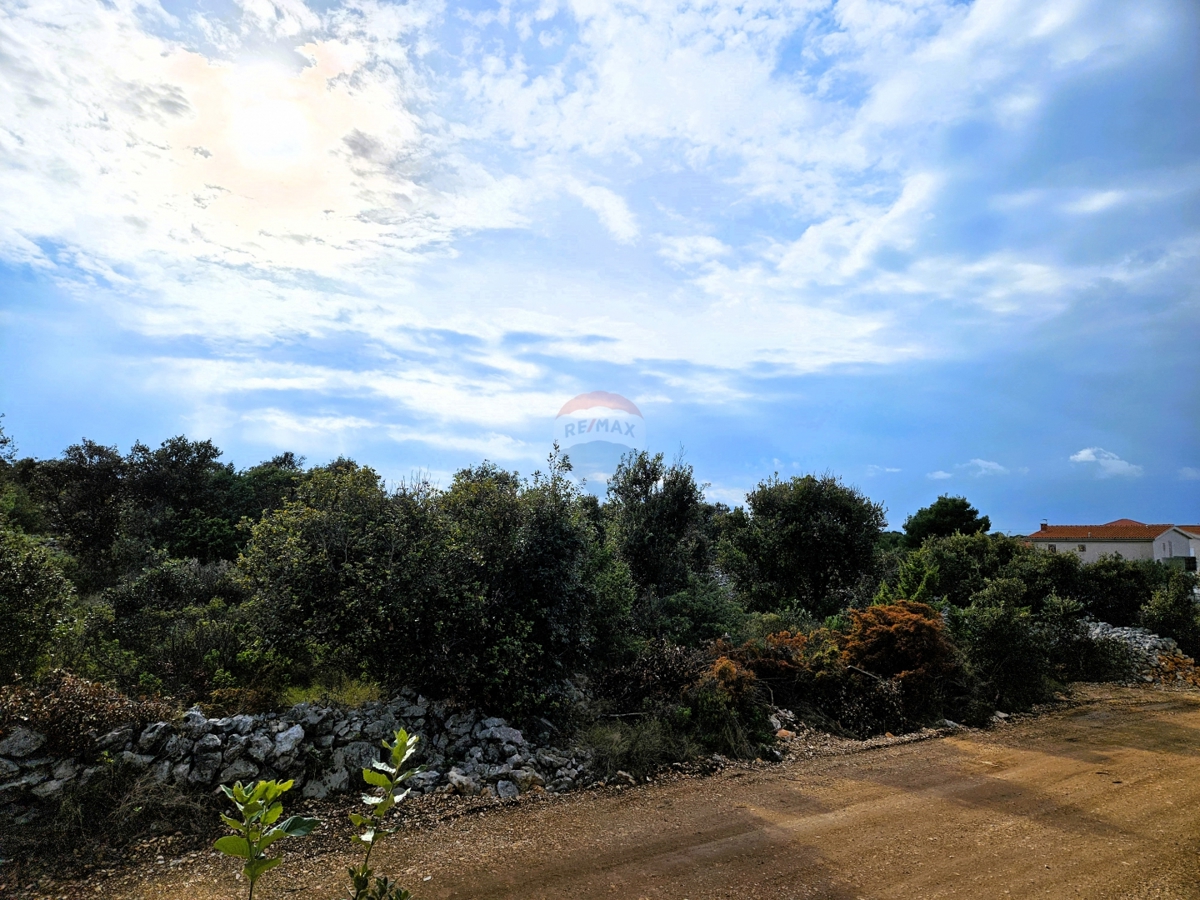 Terreno edificabile 939 m2, Kanica