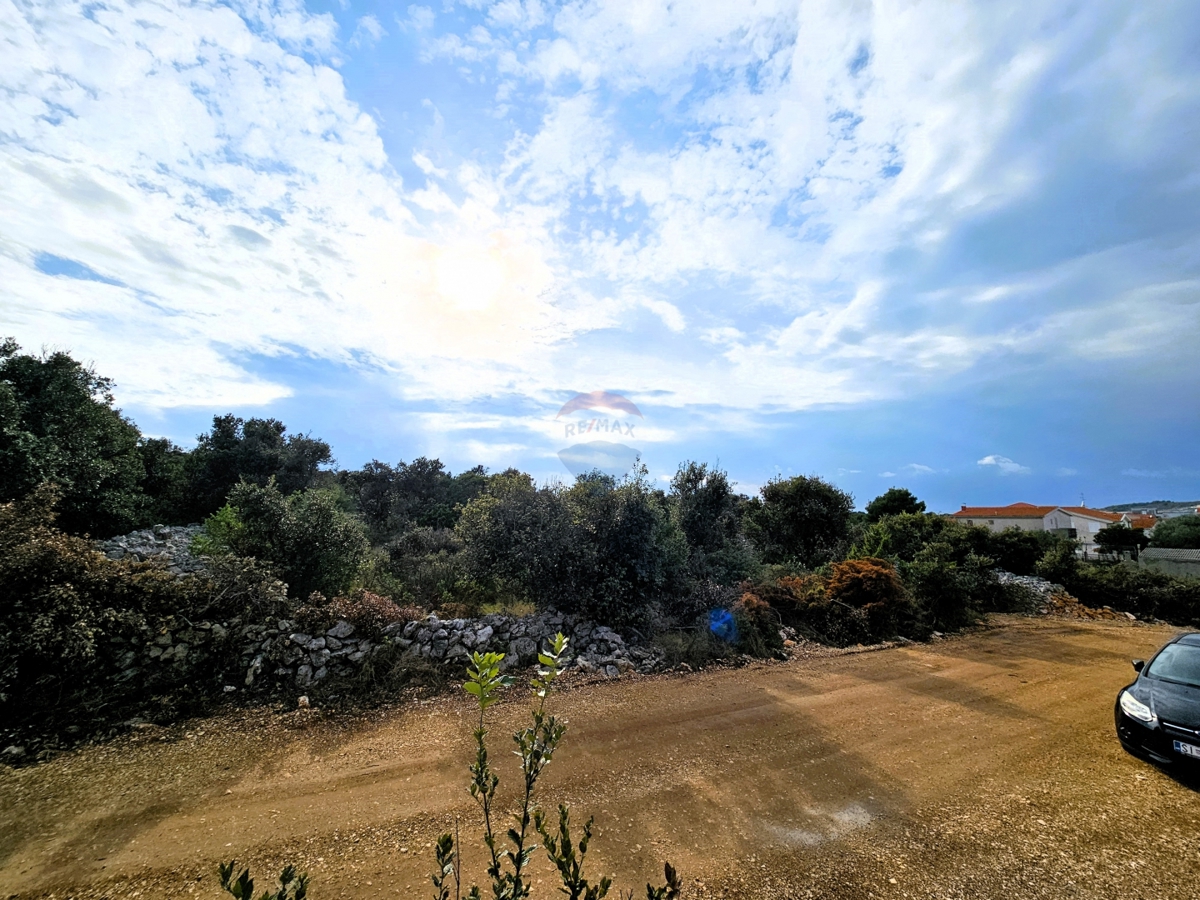 Terreno edificabile 939 m2, Kanica