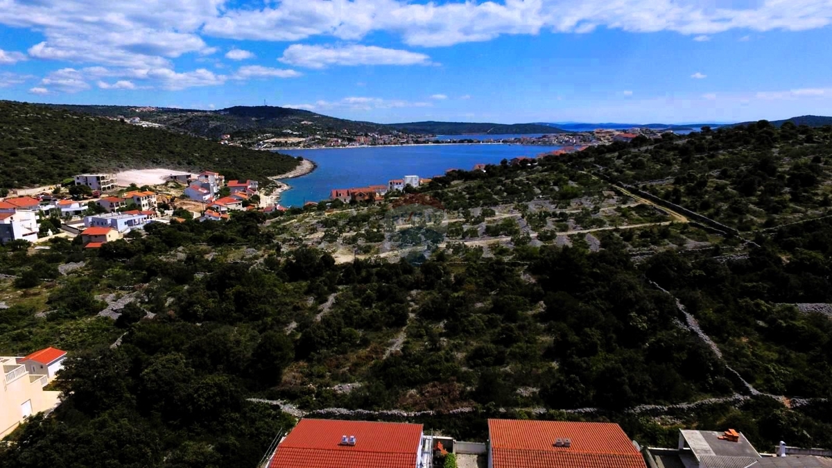 Terreno edificabile 939 m2, Kanica