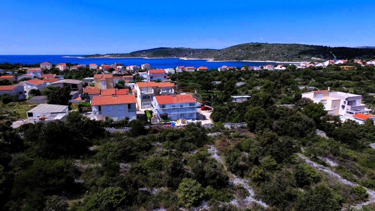 Terreno edificabile 939 m2, Kanica