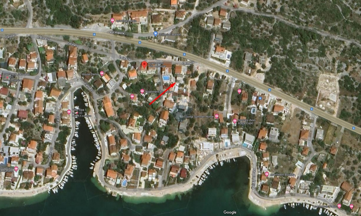 Casa con 2 appartamenti e terrazza sul tetto, a 130 m dal mare – Stupin, Rogoznica