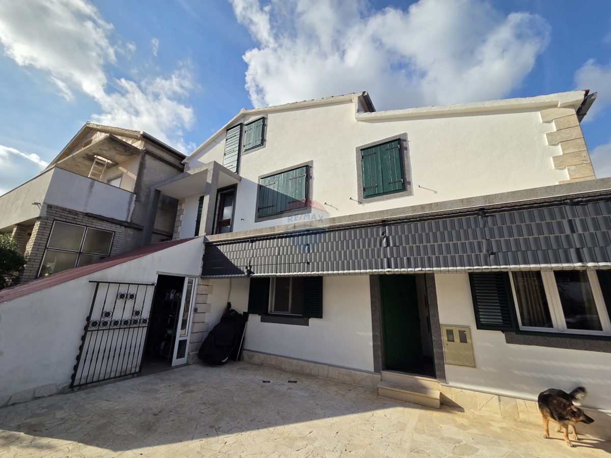 Casa Raslina, Šibenik - Okolica, 284m2