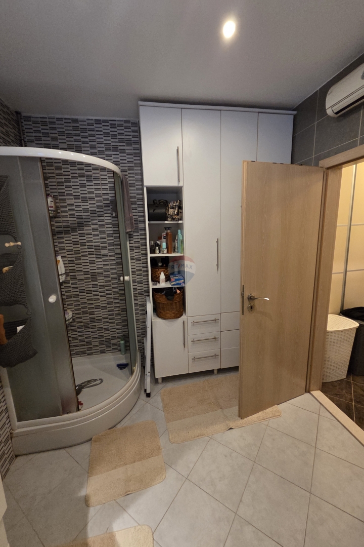 Casa Raslina, Šibenik - Okolica, 284m2