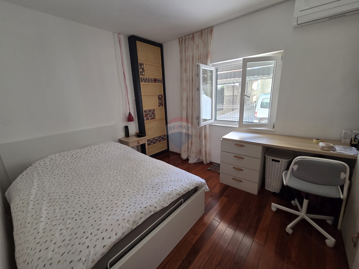 Casa Raslina, Šibenik - Okolica, 284m2