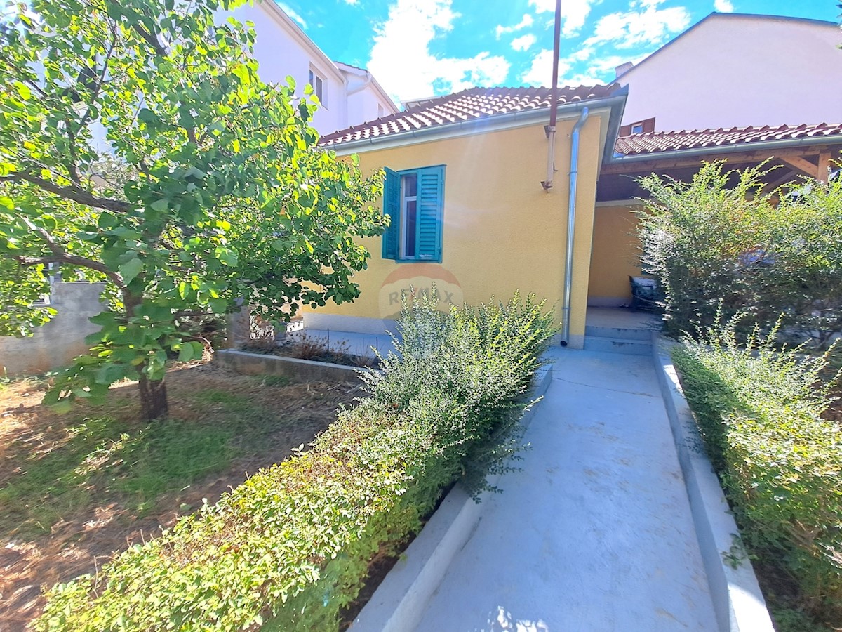 Casa Grad, Šibenik, 75m2