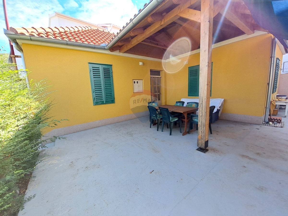 Casa Grad, Šibenik, 75m2