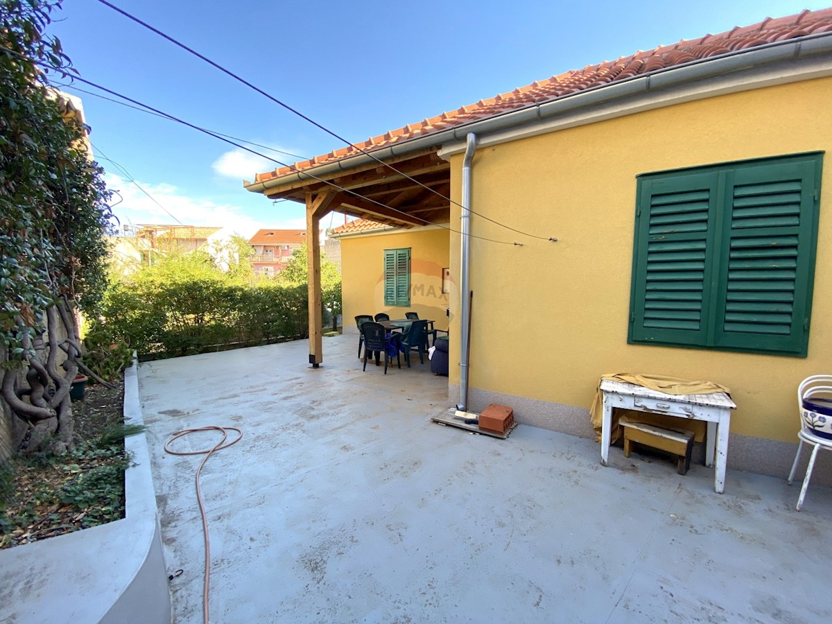 Casa Grad, Šibenik, 75m2