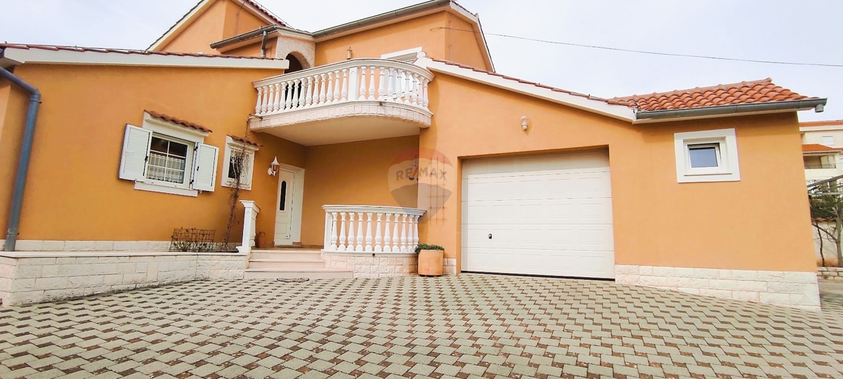 Casa Vodice, 281,03m2