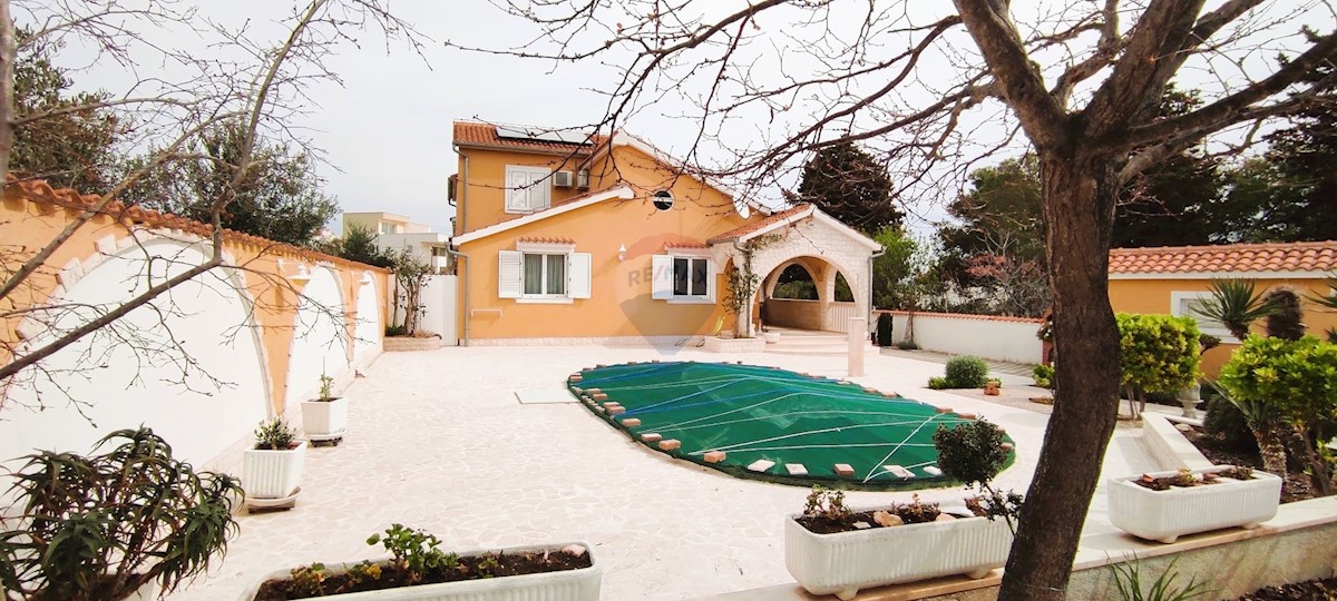 Casa Vodice, 281,03m2