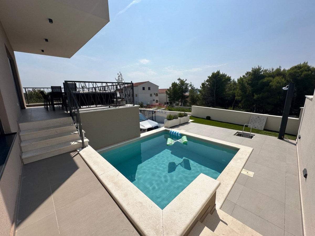 Casa Vodice, 193,81m2