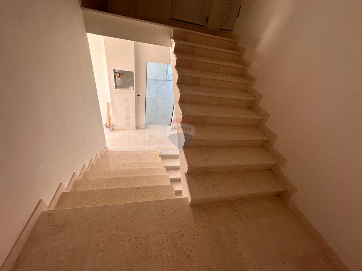 Appartamento Vodice, 83,01m2