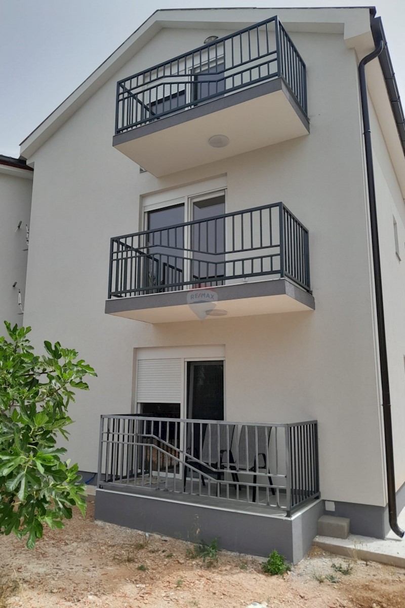 Appartamento Pirovac, 88m2