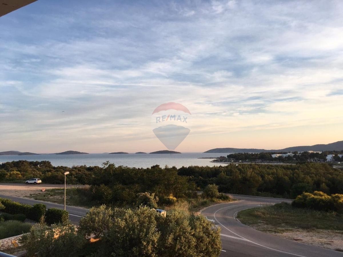 Appartamento Podsolarsko, Šibenik - Okolica, 372,27m2