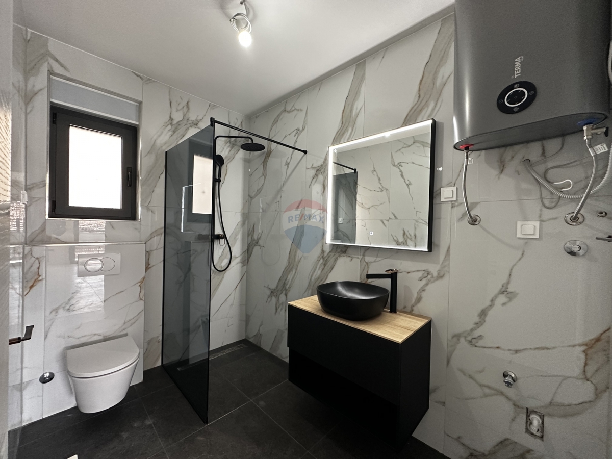 Appartamento Rogoznica, 66,42m2