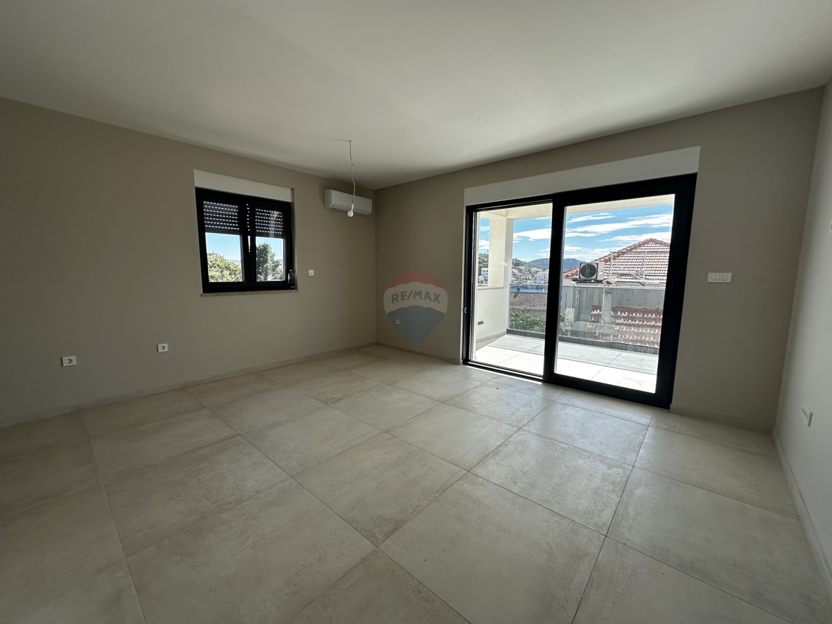 Appartamento Rogoznica, 66,42m2