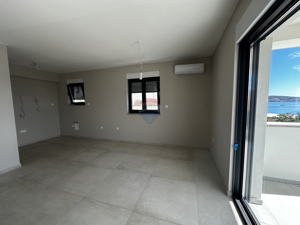 Appartamento Rogoznica, 66,42m2