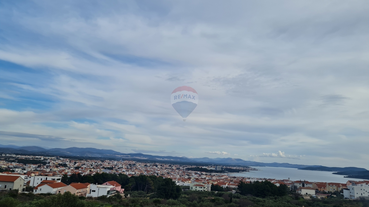 Terreno Vodice, 818m2