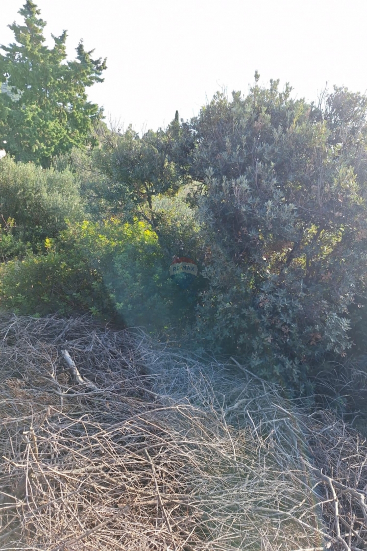 Terreno Kaprije, Šibenik - Okolica, 657m2