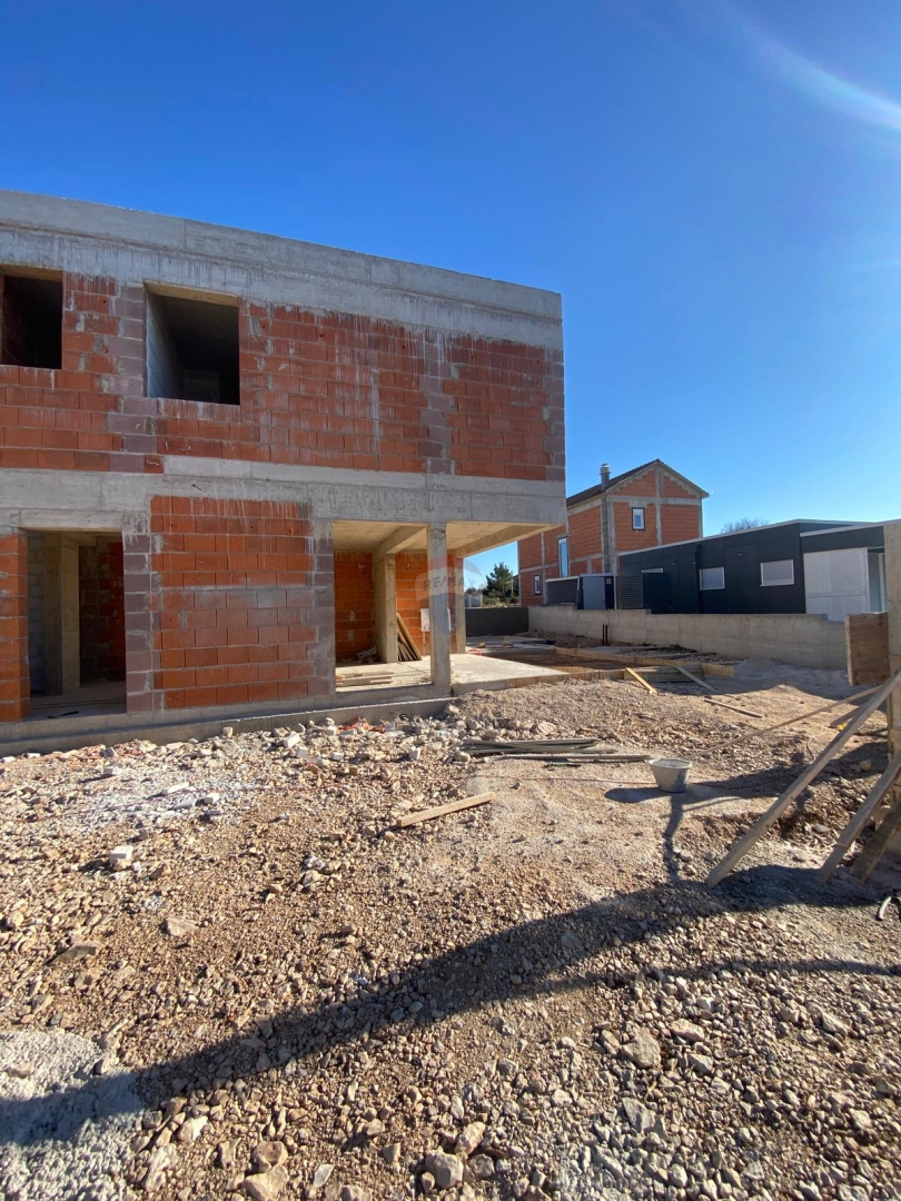 Appartamento Pirovac, 72,85m2