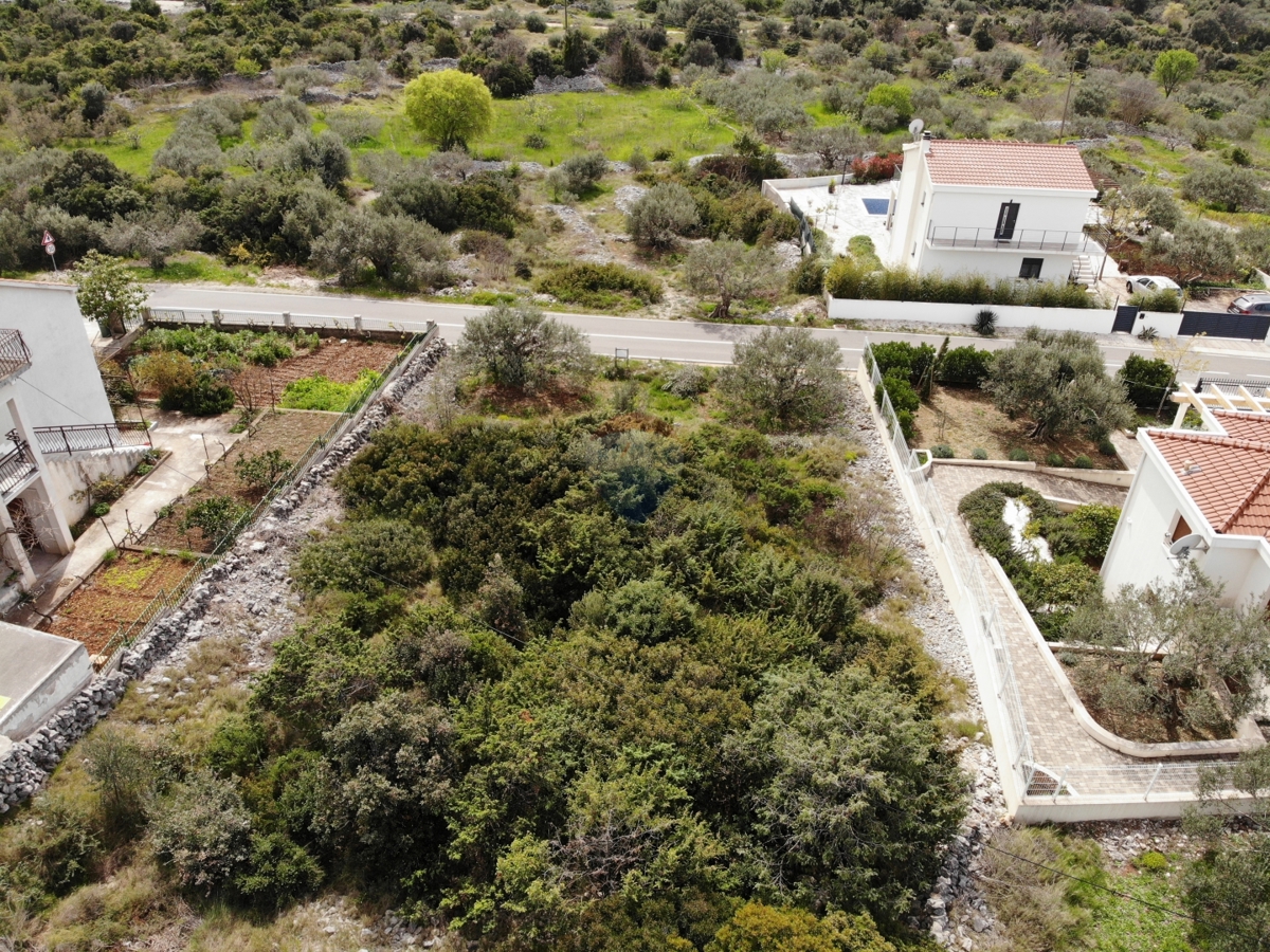 Terreno edificabile 789 m2, Rogoznica- Dvornica