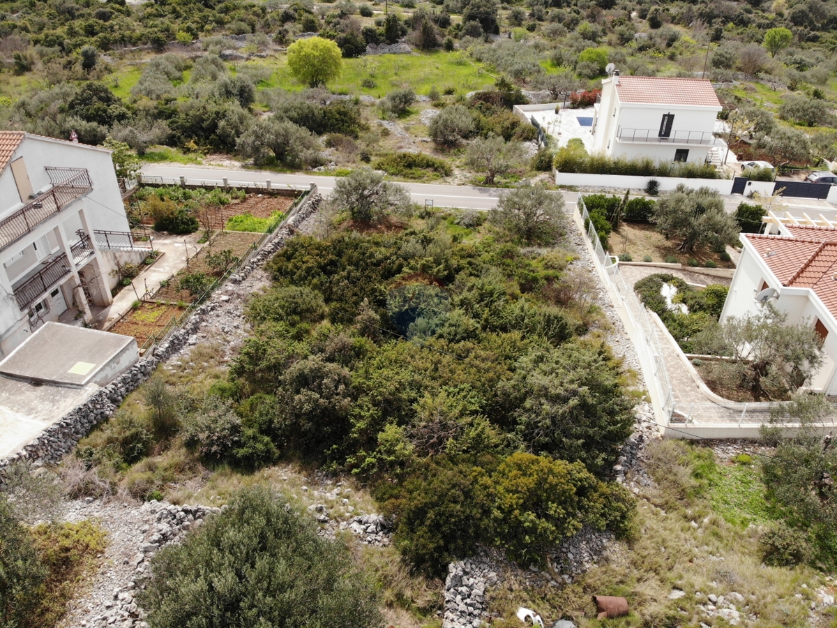 Terreno edificabile 789 m2, Rogoznica- Dvornica