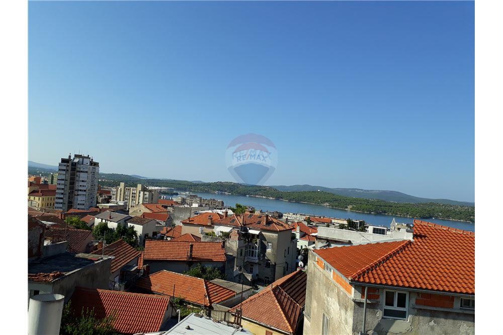 Casa Varoš, Šibenik, 174m2