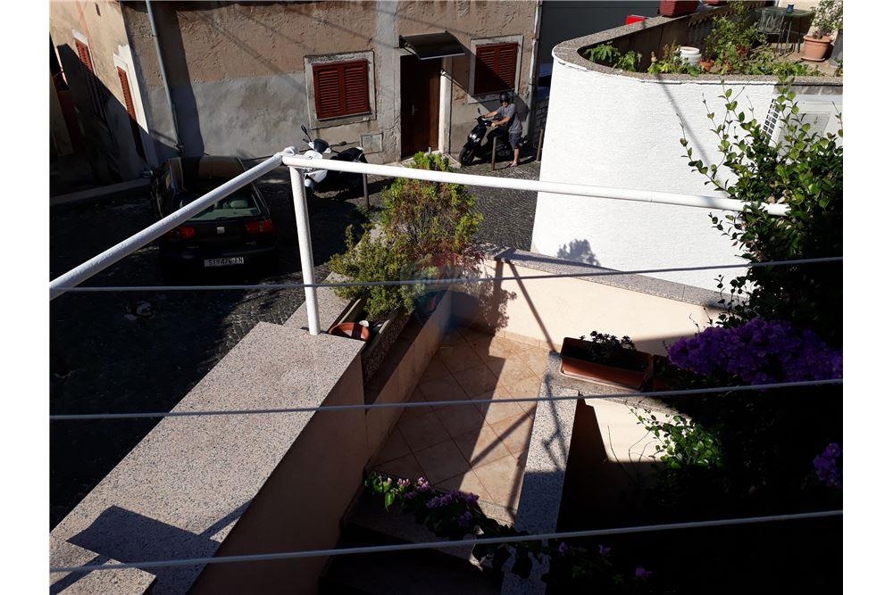 Casa Varoš, Šibenik, 174m2