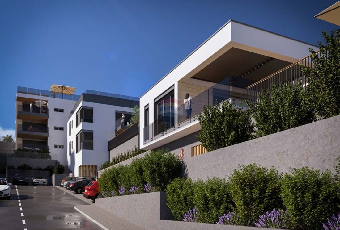 Appartamento di lusso con terrazza sul tetto e piscina (A3) – Primošten