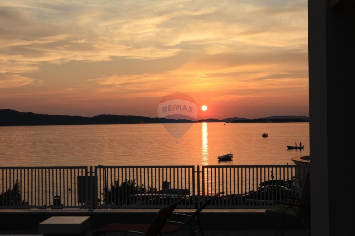 Appartamento Brodarica, Šibenik - Okolica, 164,23m2