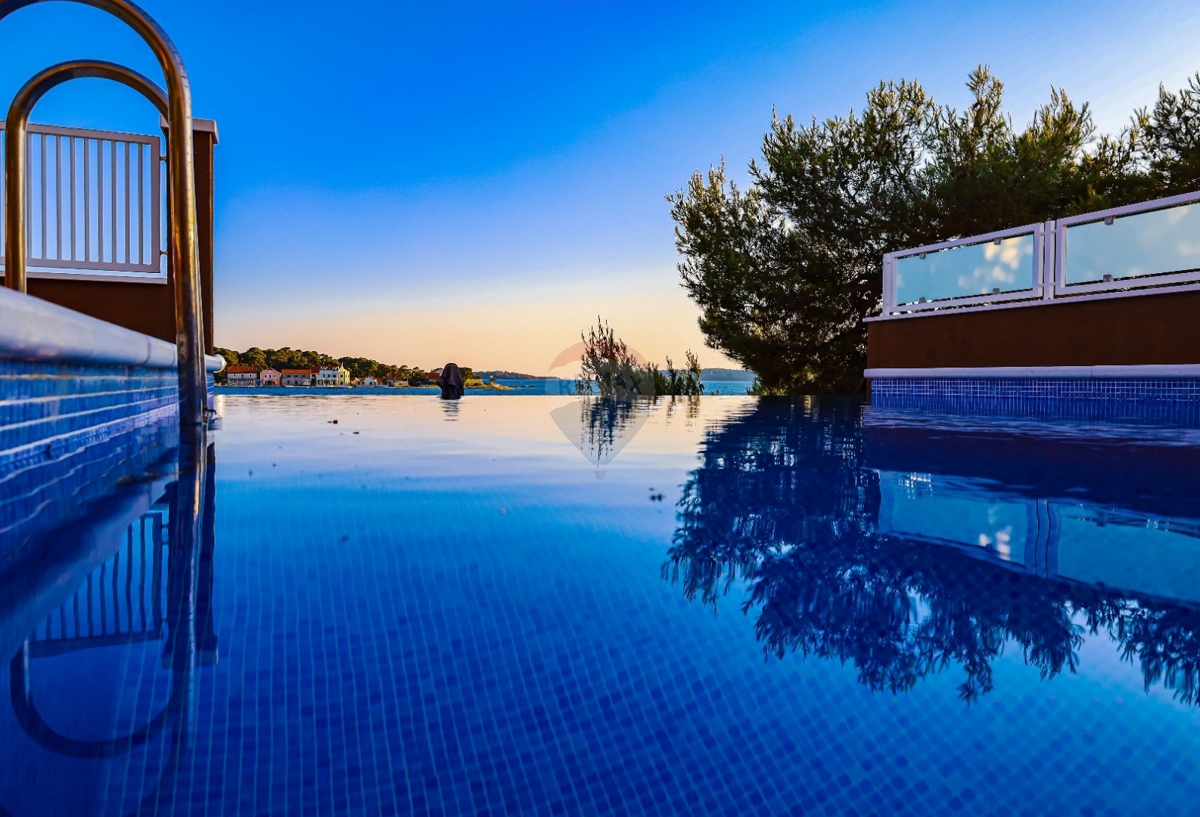 Appartamento Brodarica, Šibenik - Okolica, 164,23m2