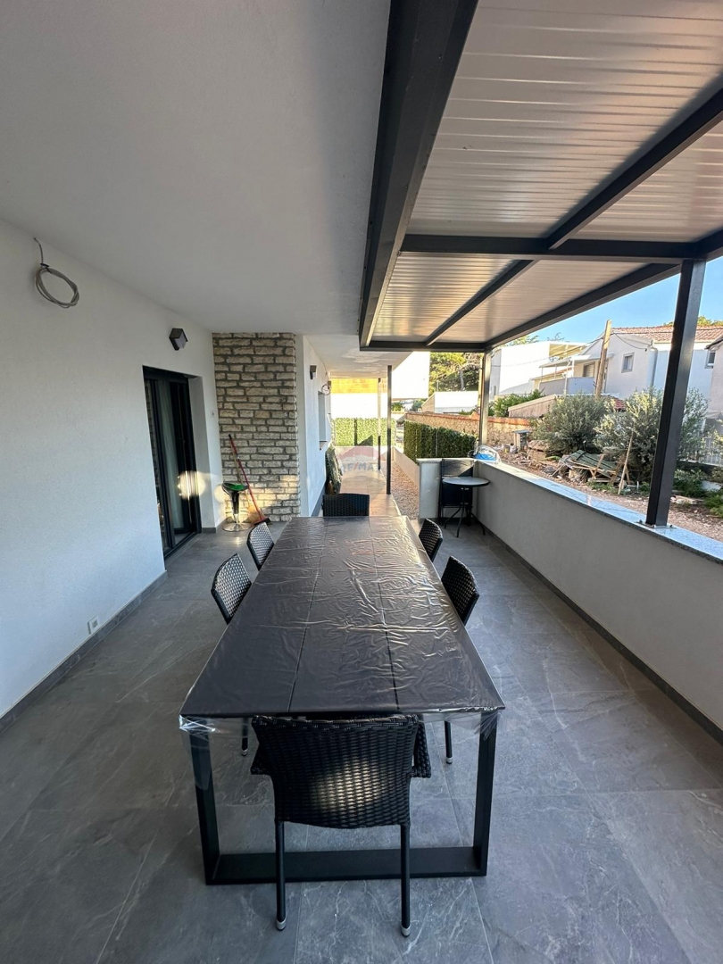 Appartamento Vodice, 142m2