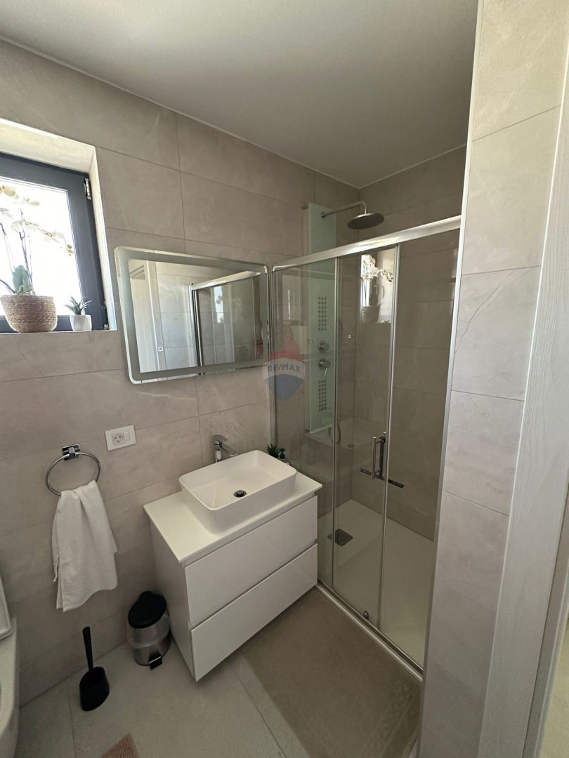 Appartamento Vodice, 142m2