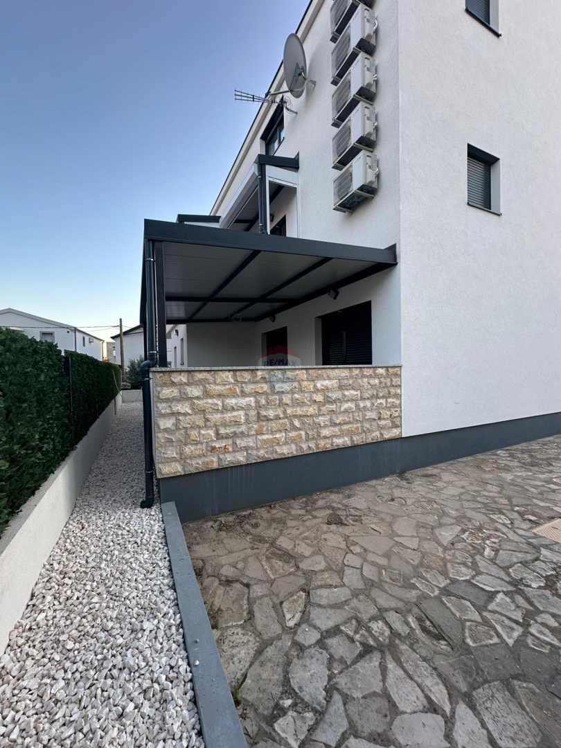 Appartamento Vodice, 142m2