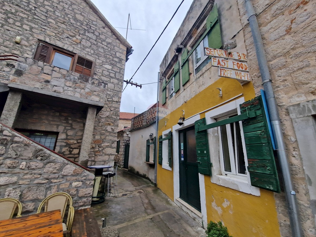 Casa Prvić Šepurine, Vodice, 145m2