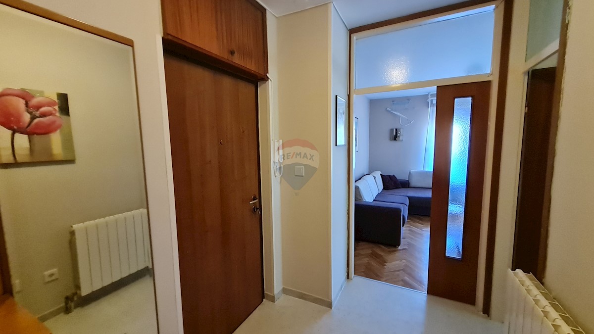 Appartamento Meterize, Šibenik, 75m2