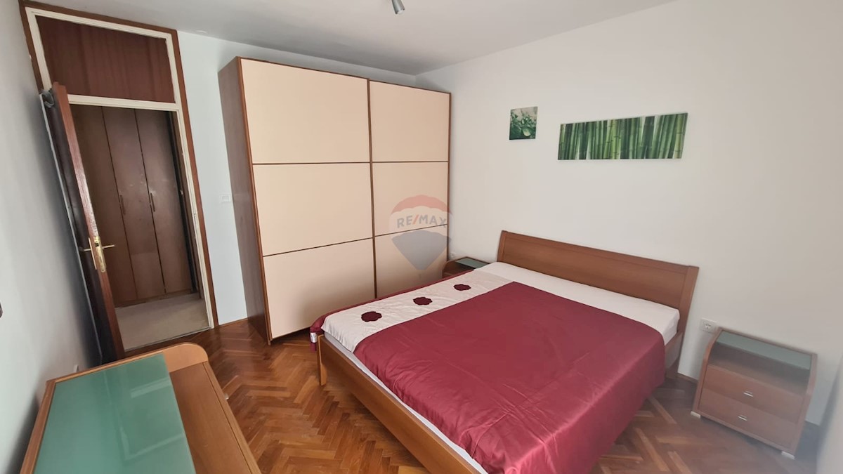 Appartamento Meterize, Šibenik, 75m2